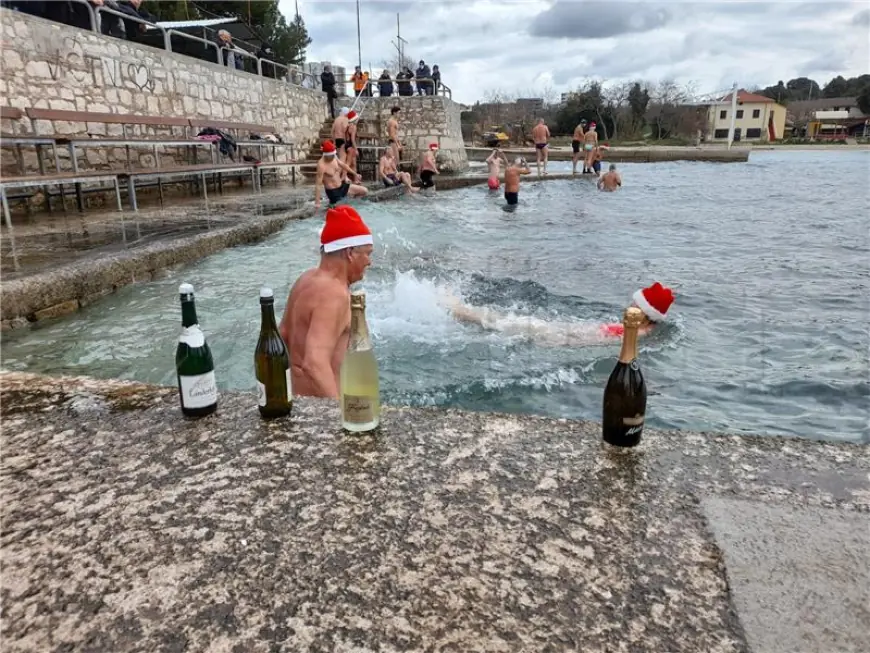 NOVOGODIŠNJE KUPANJE U PULI I RAPCU