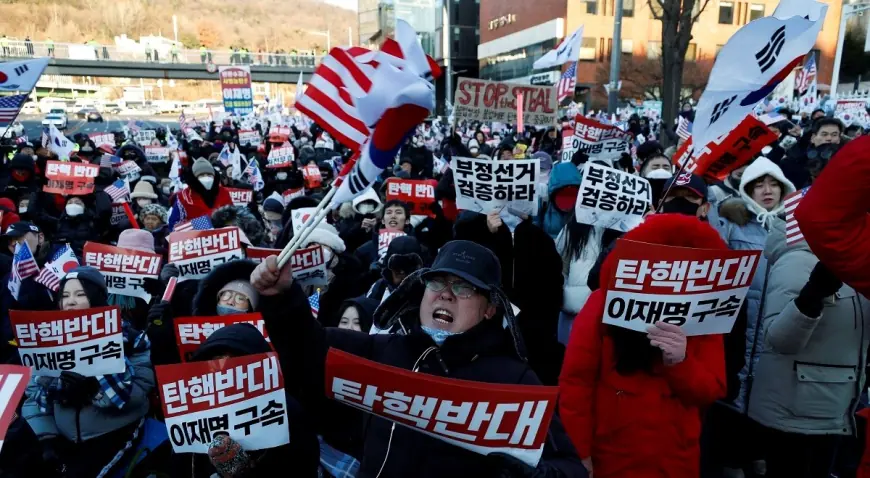 STRAŽA JUŽNOKOREJSKOG PREDSJEDNIKA SPRIJEČILA JE UHIĆENJE OPOZVANOG YOONA NAKON NAPETOG SUKOBA