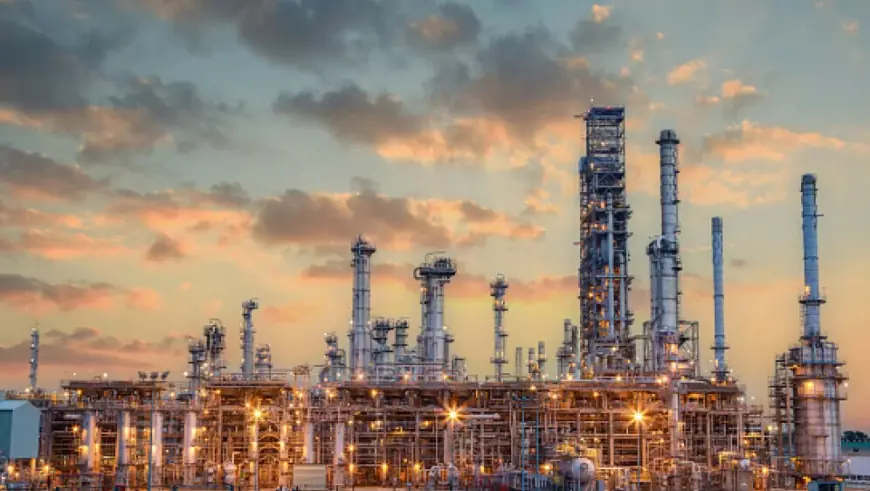 NOVE AMERIČKE SANKCIJE RUSIJI PODIGLE CIJENE NAFTE: MOGLO BI DOĆI DO OZBILJNIJIH POREMEĆAJA