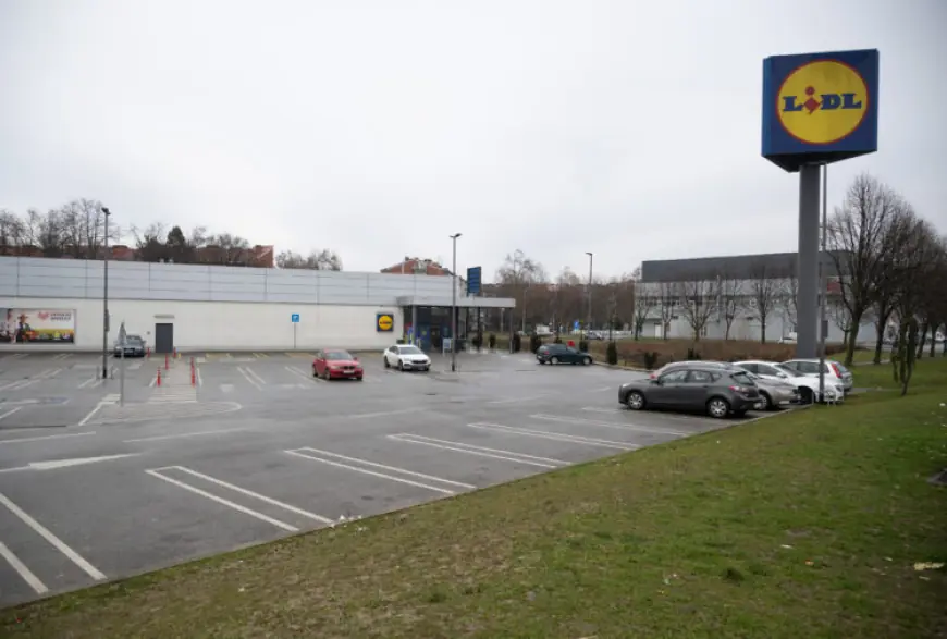 POČEO BOJKOT TRIJU TRGOVAČKIH LANACA I TRIJU PROIZVODA