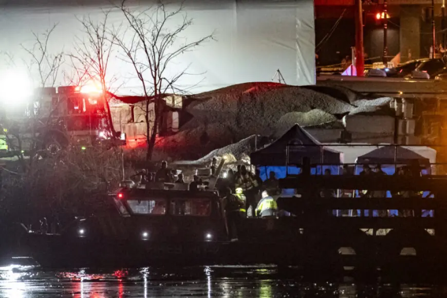 ŠTO ZNAMO O NESREĆI U WASHINGTONU? AVION SE RASPOLOVIO, ŠIRI SE RASPRAVA O UZORKU NESREĆE