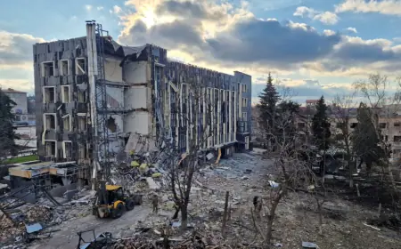 RUSKI BALISTIČKI PROJEKTIL UBIO PET, RANIO 50 LJUDI U ISTOČNOJ UKRAJINI