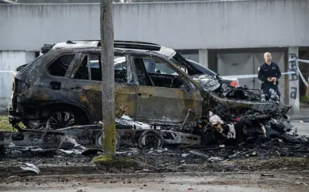 U BUTKINJI U ZAGREBU TOTALNO IZGORIO BMW I KAMP PRIKOLICA KOJU SU KORISTILI BESKUĆNICI