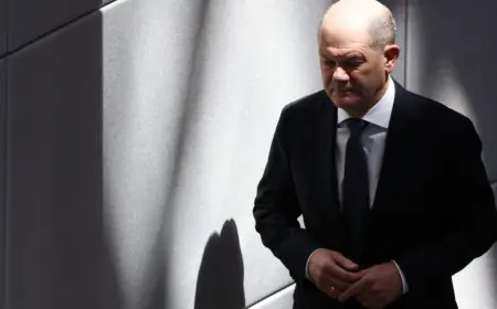 SCHOLZ REAGIRAO NA GOVOR AMERIČKOG POTPREDSJEDNIKA: "TO SE NE RADI"