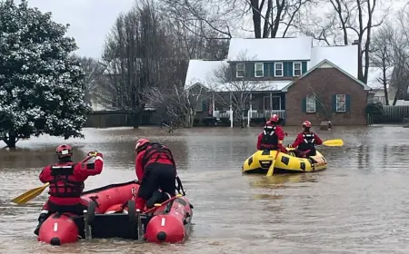 RAZORNE POPLAVE U SAD-u: NAJMANJE DEVET MRTVIH, NAREĐENA HITNA EVAKUACIJA