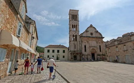 HVARSKA BISKUPIJA OBJAVILA IMENA DVOJICE SVEĆENIKA OPTUŽENIH ZA PEDOFILIJU