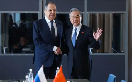 RUSKI I KINESKI ŠEFOVI DIPLOMACIJE RAZGOVARALI O SAD-u I UKRAJINI