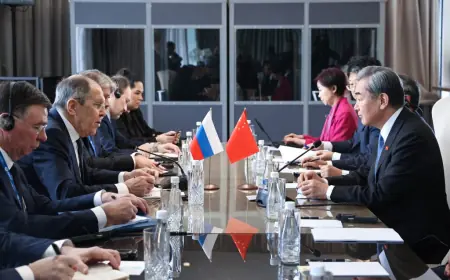 KINA PODRŽALA TRUMPA "U NAPORIMA DA S RUSIJOM DOGOVORI ZAVRŠETAK RATA U UKRAJINI"