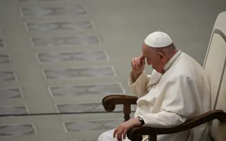 VATIKAN OBJAVIO NAJNOVIJE DETALJE O ZDRAVLJU PAPE FRANJE