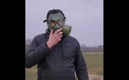 BERNARDIĆ S GAS-MASKOM NA LICU UPOZORIO NA OZBILJAN PROBLEM