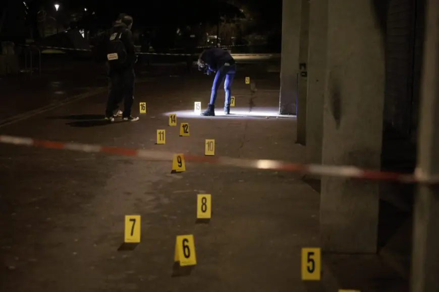 UŠETAO U KAFIĆ I BACIO GRANATU, NAJMANJE 12 OZLIJEĐENIH