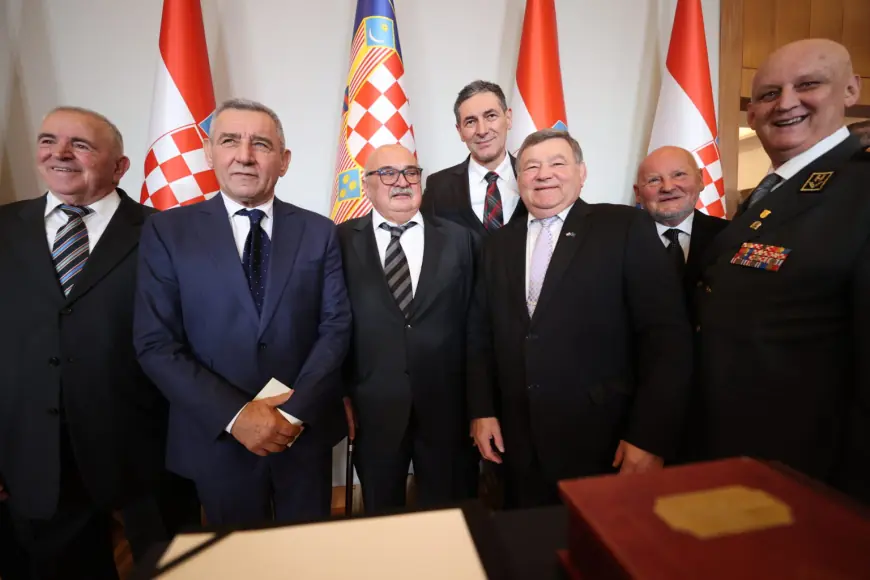 GOTOVINA NAKON INAUGURACIJE: TREBAMO ČUTI I SLUŠATI ŠTO JE MILANOVIĆ REKAO U GOVORU