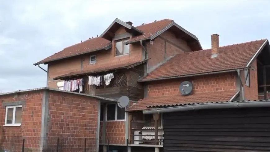 OVO JE KUĆA STRAVE U BRČKOM U KOJOJ JE BILO SKRIVENO 31 DIJETE