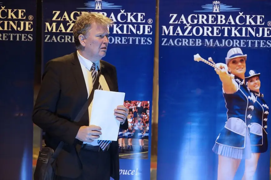 ŽENSKA SOBA: PUŠTANJE ŠĆURICA BEZ MJERE OPREZA NEDOPUSTIVO I NEPRIHVATLJIVO
