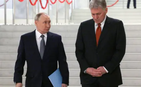 RUSIJA REAGIRALA NA MACRON GOVOR: "FRANCUSKA VIŠE RAZMIŠLJA O NASTAVKU RATA NEGO O MIRU"