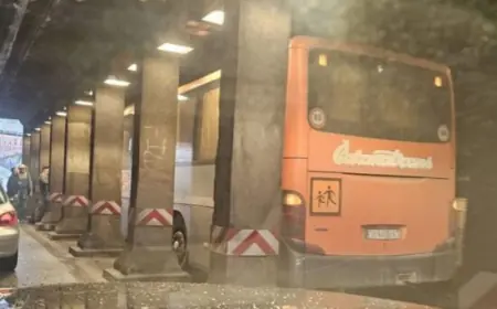 DRAMA U ZAGREBU: AUTOBUS ZAPEO U PODVOŽNJAKU, BIO JE PUN DJECE