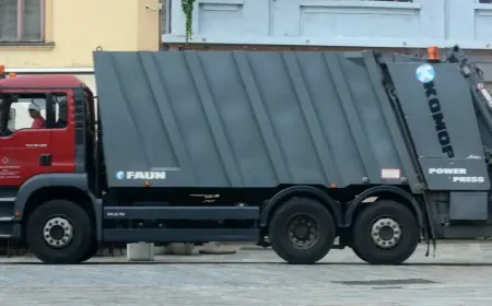 UŽAS KOD ZAGREBA: NA BICIKLISTA NALETIO KAMION ZA SMEĆE, UBIO GA NA MJESTU