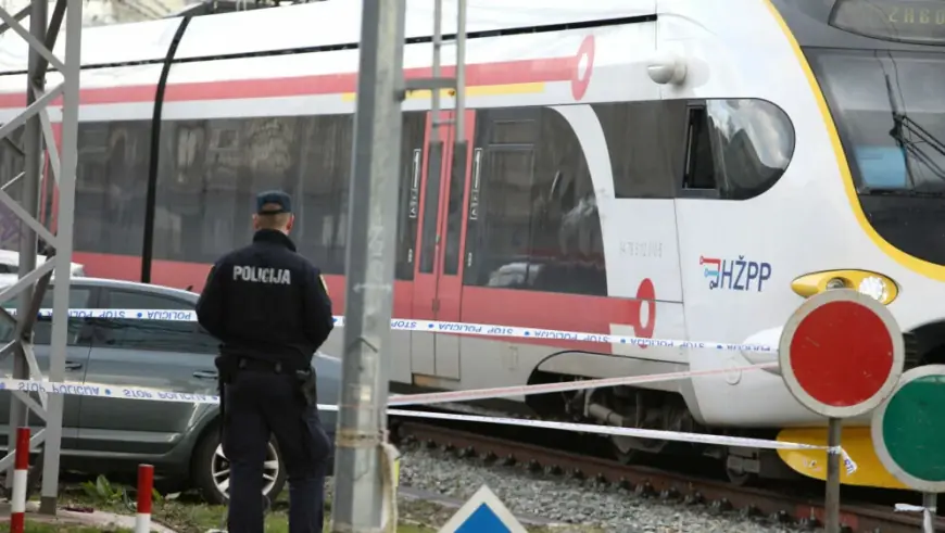 UŽAS KOD ZAPADNOG KOLODVORA: U NALETU VLAKA POGINUO DJEČAK, SLUŽBE NA TERENU