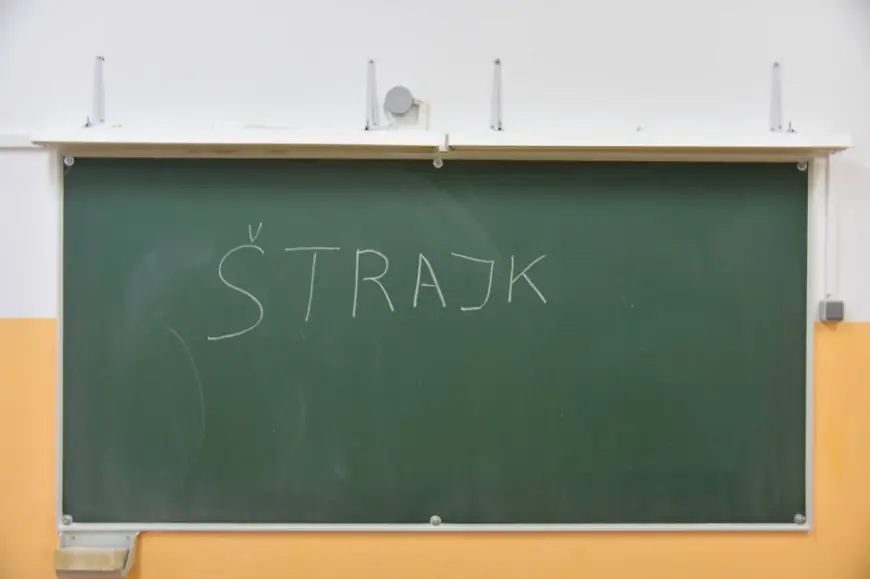 SINDIKATI U PROSVJETI PRIPREMAJU ŠTRAJK: "POTRAJE LI, NAJVJEROJATNIJE ĆE BITI PRODULJENA NASTAVNE GODINE"