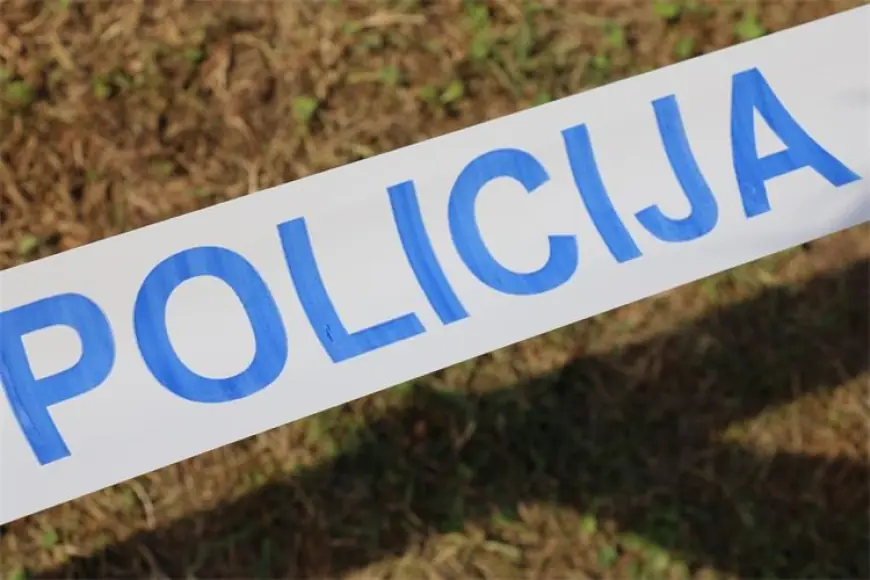 MUŠKARAC U ISTRI PAO S VISINE OD SEDAM METARA I PREMINUO
