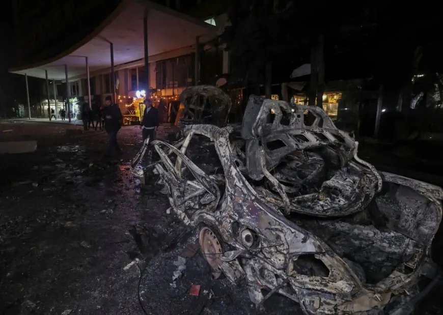 RUSI NAPALI HARKIV: DVOJE POGINULIH, 30 OZLIJEĐENIH