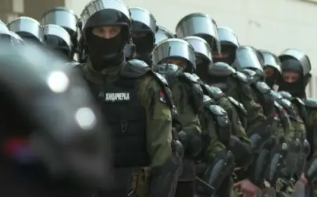 NASTAVLJA SE BLOKADA RTS-a, SRPSKI STUDENTI NAJAVILI MARATON DO BRUXELLESA