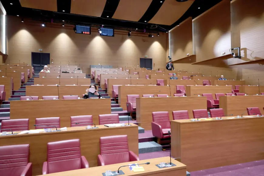 SABORSKI ZASTUPNICI SE VRAĆAJU NA POSAO