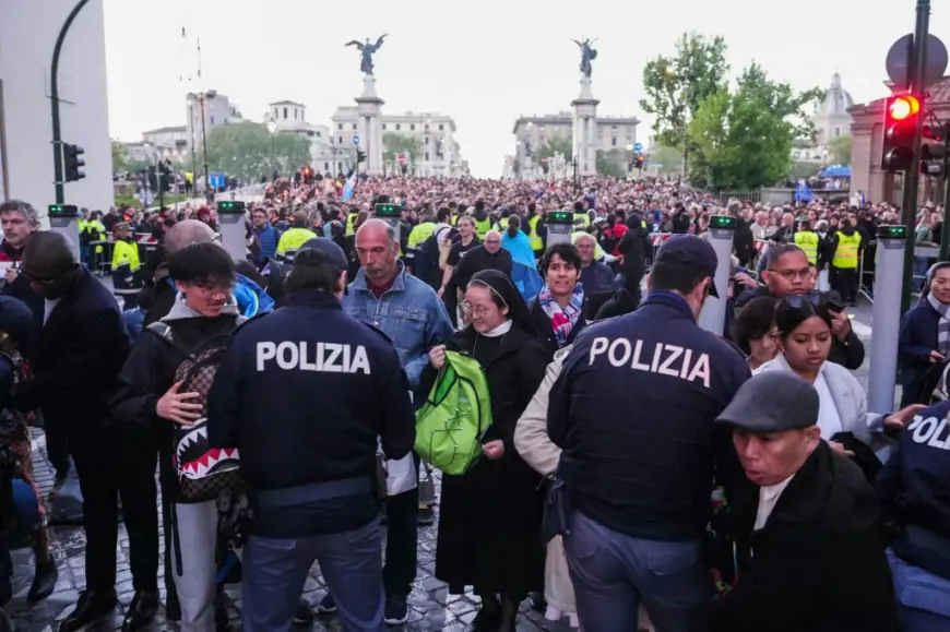 ČELIČNI PRSTEN OKO VATIKANA, U SREDIŠTU OPERACIJE TAJANSTVENA VOJNA JEDINICA