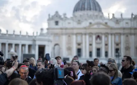 KAMERE UGAŠENE, ŠVICARSKA GARDA NA MJESTIMA: RIGOROZNE MJERE U VATIKANU UOČI IZBORA PAPE