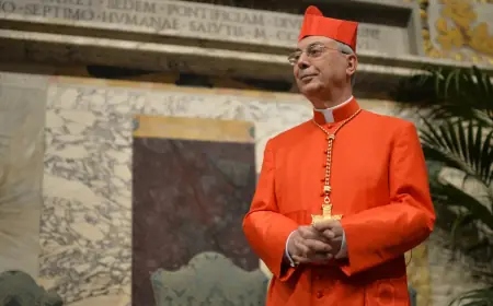 TKO JE KARDINAL KOJI ĆE SVIJETU PREDSTAVITI NOVOG PAPU?