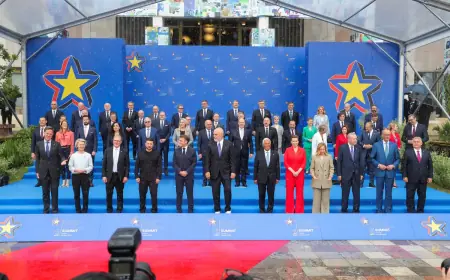 VUČIĆ I U TIRANI U DRUGOM PLANU: LIDERI DOBILI NESVAKIDAŠNJI DOČEK