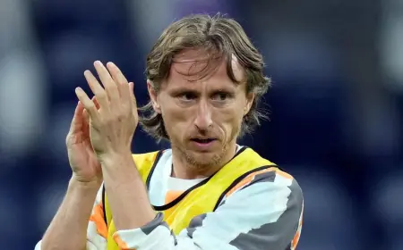 MADRID U SUZAMA! OVAKO SE MODRIĆ OPROSTIO OD NAVIJAČA REALA