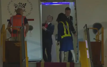 ŠTO JE BRIGITTE REKLA MACRONU NAKON UDARCA U LICE? ČITAČ S USANA OTKRIO DETALJE