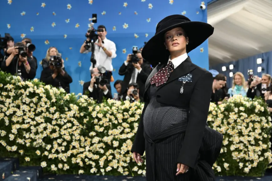 RIHANNA OBJAVILA TREĆU TRUDNOĆU U NAJGLAMUROZNIJEM IZDANJU