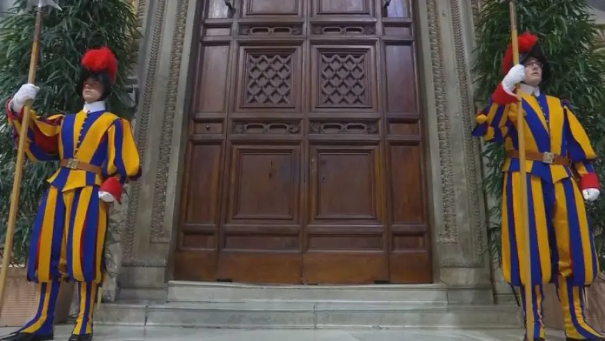 SLUŽBENO POČELA KONKLAVA