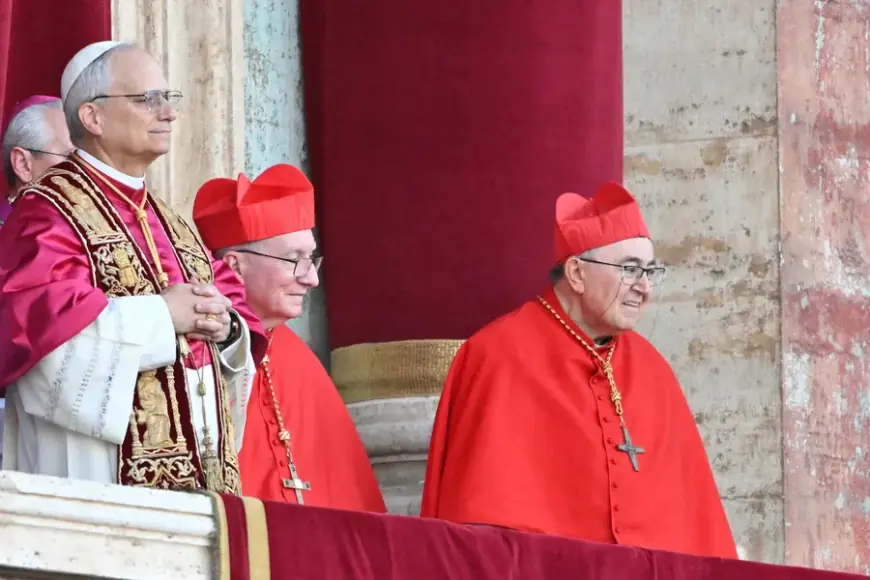LAV XIV. PONTIFIKAT POČEO MISOM U VATIKANU: ODRŽAO PROPOVIJED PUNU NADE, IZ CRKVE GA ISPRATILI PLJESKOM