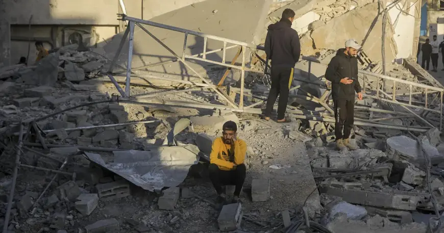 IZRAELSKI NAPADI U GAZI: POGINULO 19 OSOBA, MEĐU NJIMA ŽENE I DJECA