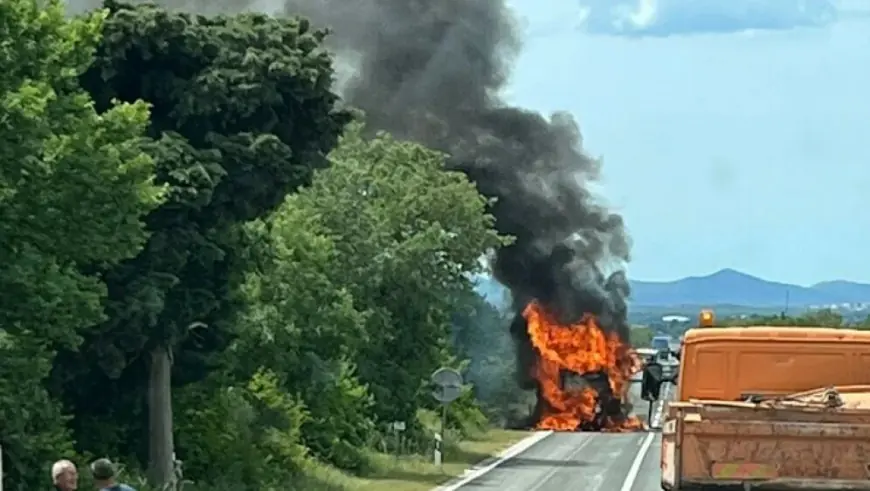 TEŠKA NESREĆA: SUDAR KAMIONA I MOTOCIKLA, POGINULA JEDNA OSOBA