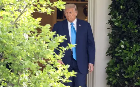 TENZIJE U TRUMPOVU TABORU ZBOG MOGUĆE INTERVENCIJE PROTIV IRANA