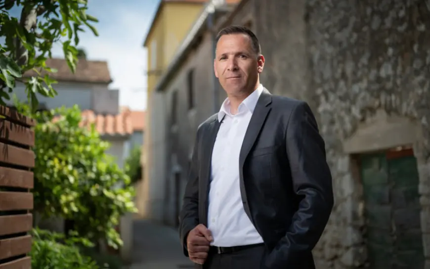 POTOP U SUKOŠANU! NEZAVISNI VANJAK POBIJEDIO DUGOGODIŠNJEG NAČELNIKA MARTINCA IZ HDZ-a