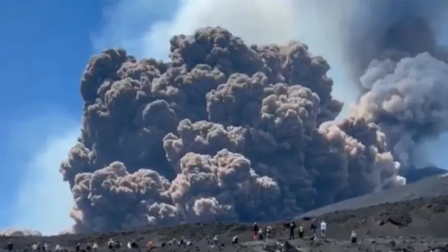 ERUMPIRALA ETNA NA SICILIJI, SNIMKE SU DRAMATIČNE