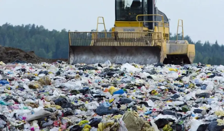 VEĆINA ODJEĆE IZ EUROPE ZAVRŠAVA KAO OTROVNI OTPAD U GANI