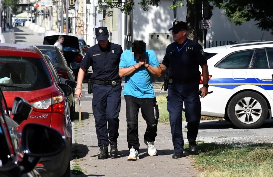KOD PLITVICA NAPALI PUTNIKE IZ SRBIJE: "ŠTA ĆETE OVDJE, MOJ DID SE BORIO PROTIV VAS"