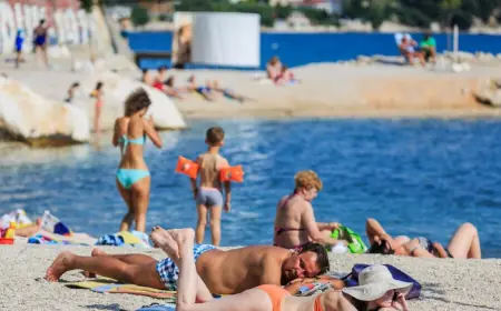 NA PLAŽI ULOVILI PEDOFILA: POGLEDAJTE KAKVIM JE NAOČALAMA SNIMAO GOLU DJECU