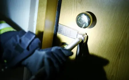 GRUZIJAC I UKRAJINAC U ZAGREBU OZNAČAVALI STANOVE I PROVALJIVALI U NJIH. UHVAĆENI SU