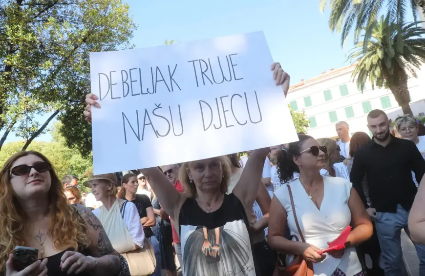 RADNICI BRODOSPLITA USPRKOS ZABRANI NASTAVLJAJU S REMONTOM MOBY DREA?
