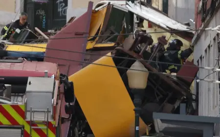 TRAGEDIJA U LISABONU, NAJMANJE 15 MRTVIH, ISKLIZNULA POZNATA USPINJAČA