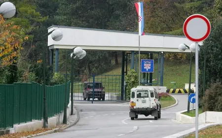 DOVEZAO SE DO MILANOVIĆEVOG UREDA NA PANTOVČAKU I POKUŠAO UĆI. ZAUSTAVILI SU GA