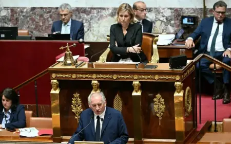PALA FRANCUSKA VLADA! PARLAMENT IZGLASAO NEPOVJERENJE PREMIJERU