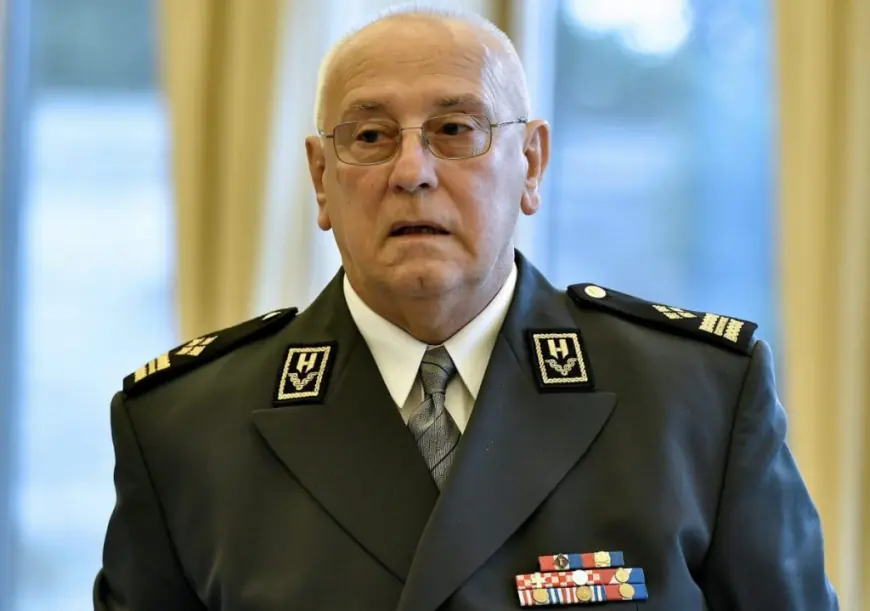 PREMINUO GENERAL ANTE ROSO